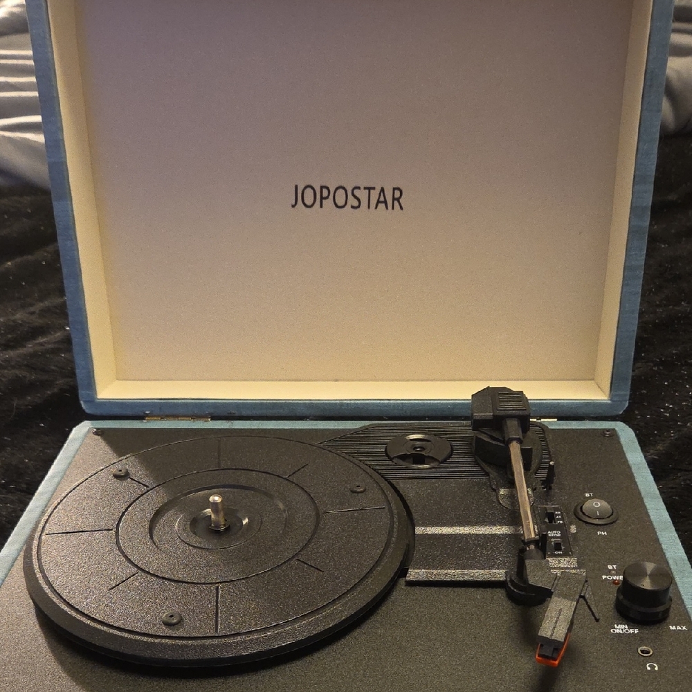 Black Portable Turntable